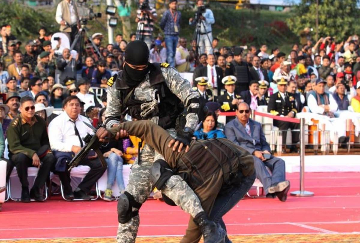 show of marine commander marcos of navy in defence expo
