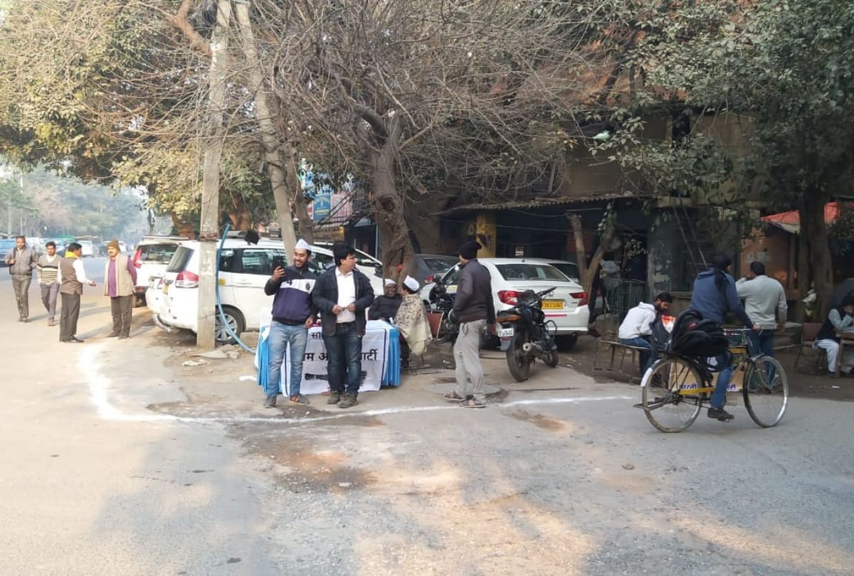 Delhi Election 2020 as polling day arrive country hopes with delhi voters see photos