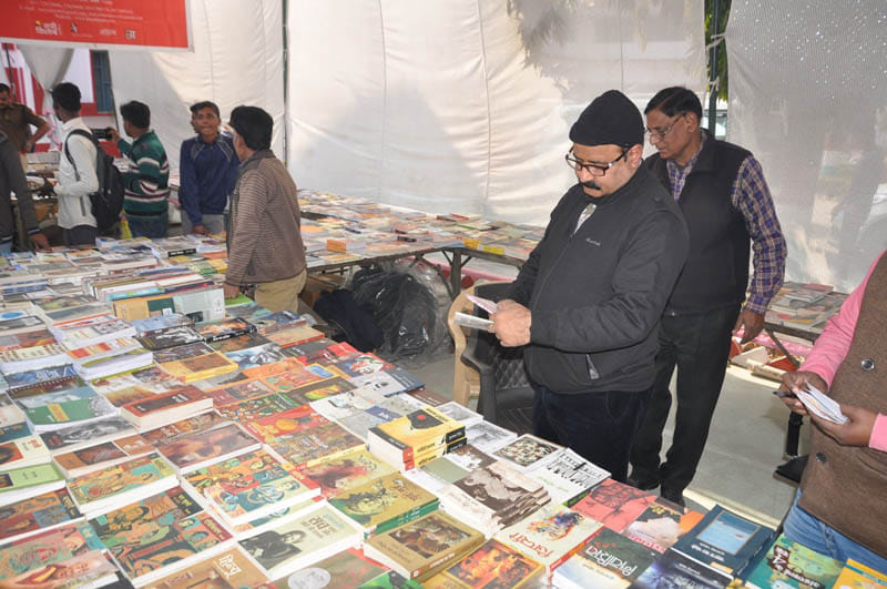 Books lead to success