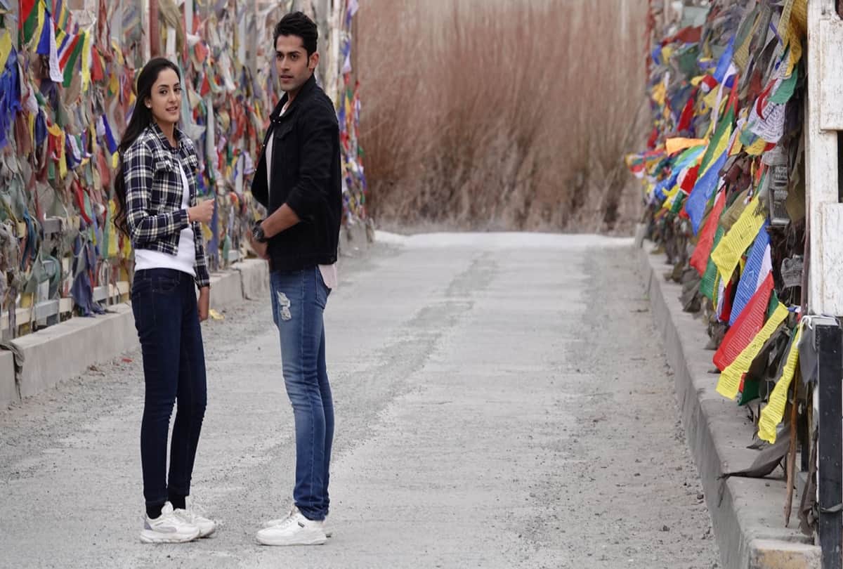 Ek Duje Ke Vaaste WilL Be On Air From Monday Starring Kanika Kapoor and Mohit Kumar