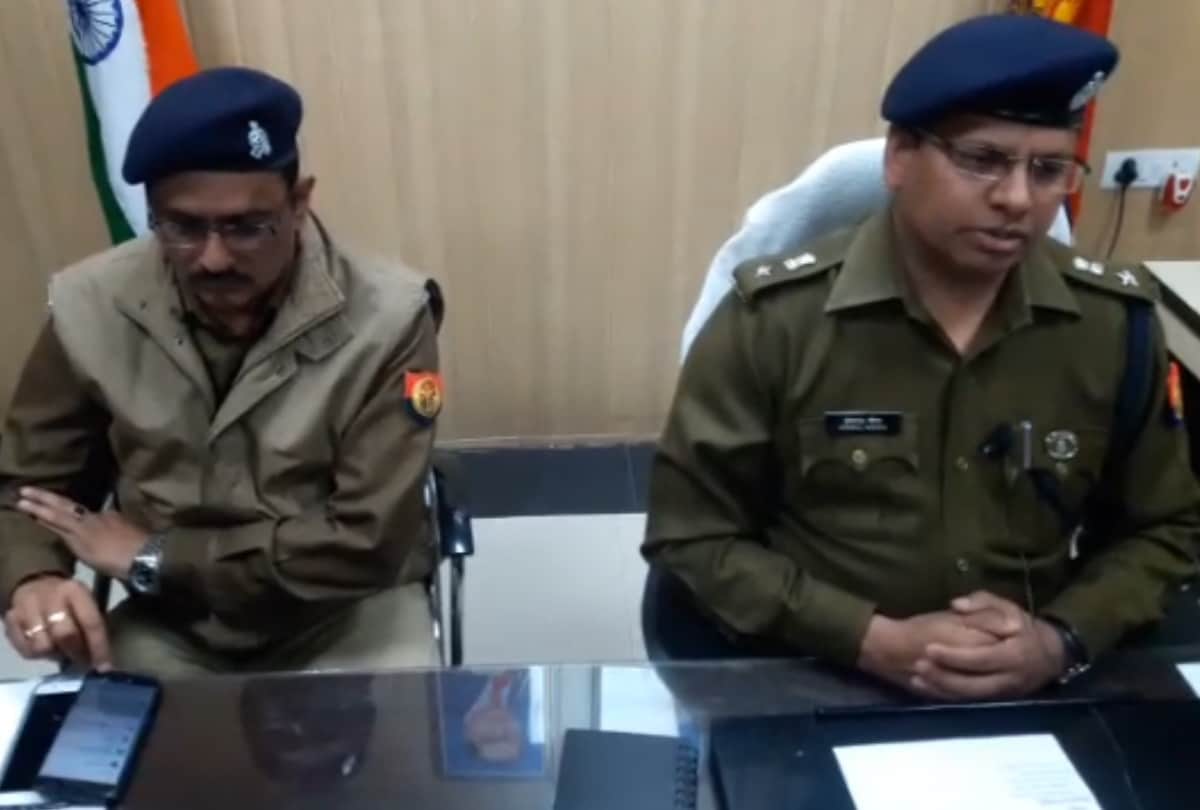 Police Busted Miscreants learn make fake currency by Google