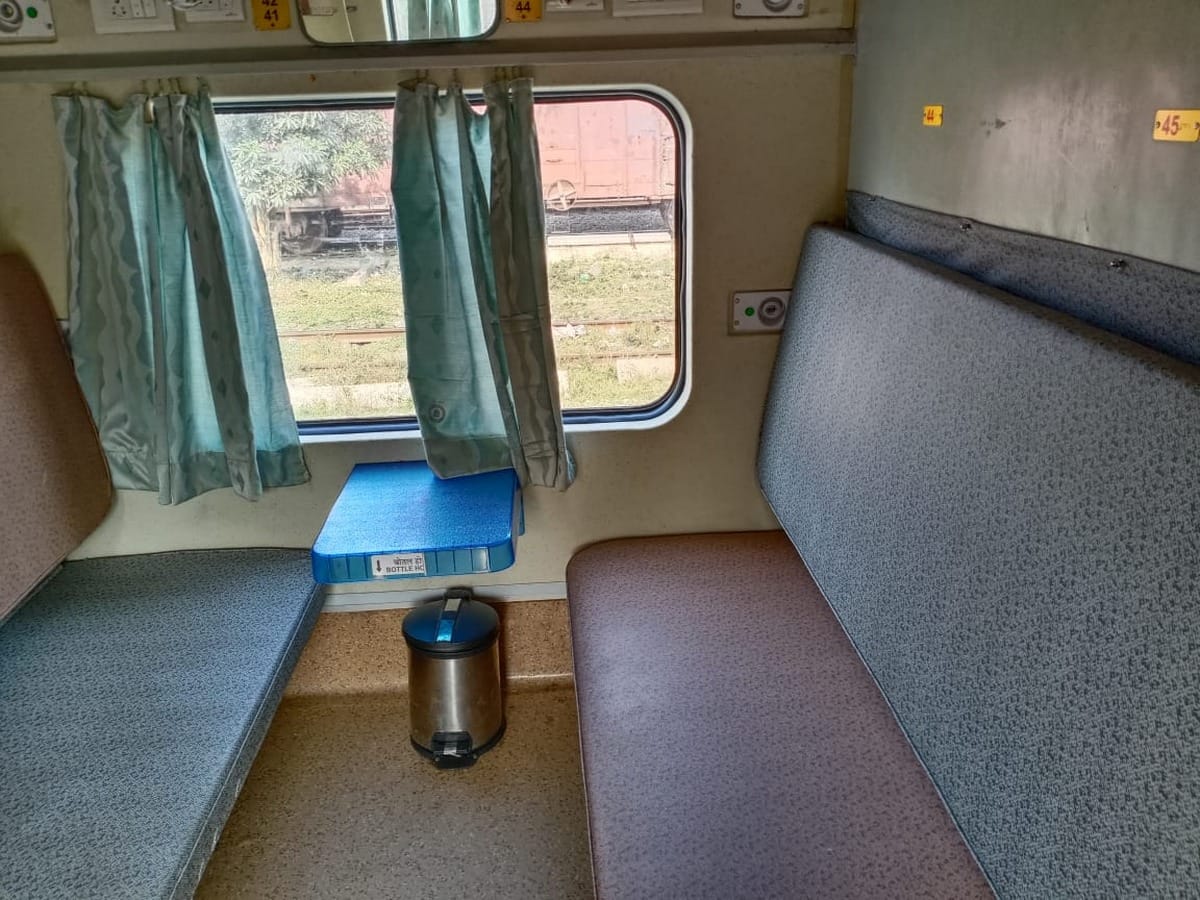 Mahakal express coatch reached varanasi security Facility