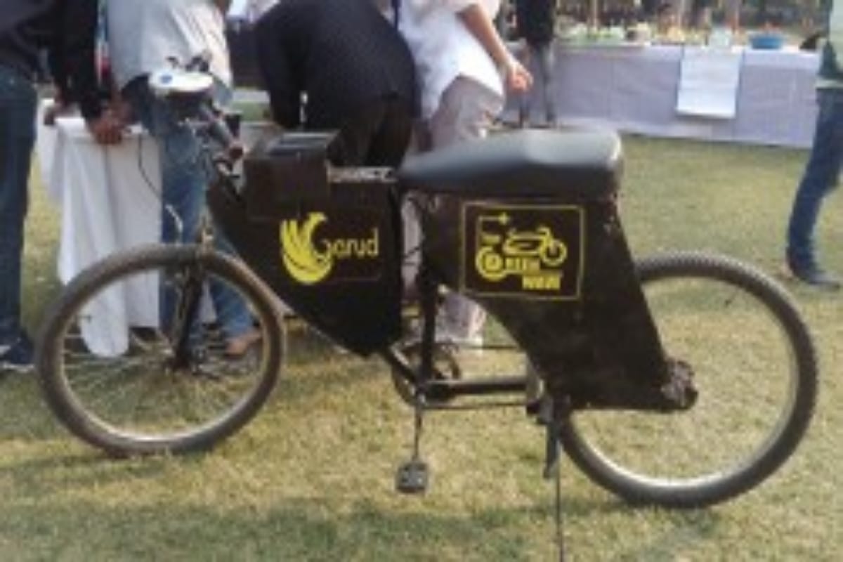 Students of MNNIT Prayagraj prepare alcohol censor bike