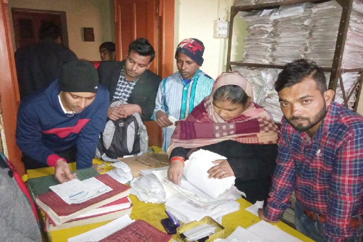 People of Muzaffarnagar have fear of CAA and NRC and are looking for their old certificates