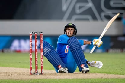 Navdeep Saini wins heart with his superb knock vs New Zealand in Auckland ODI