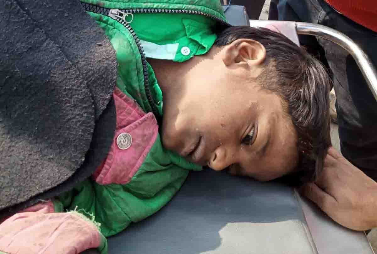 Explosion in garbage heap in kanpur