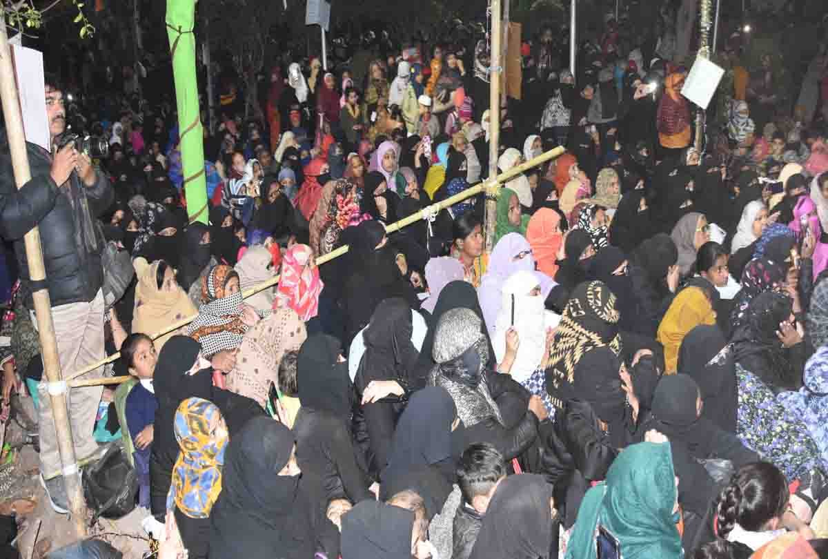 Caa Protest: Women's strike ends with slogans of Bharat Mata ki Jai and Jai Hind
