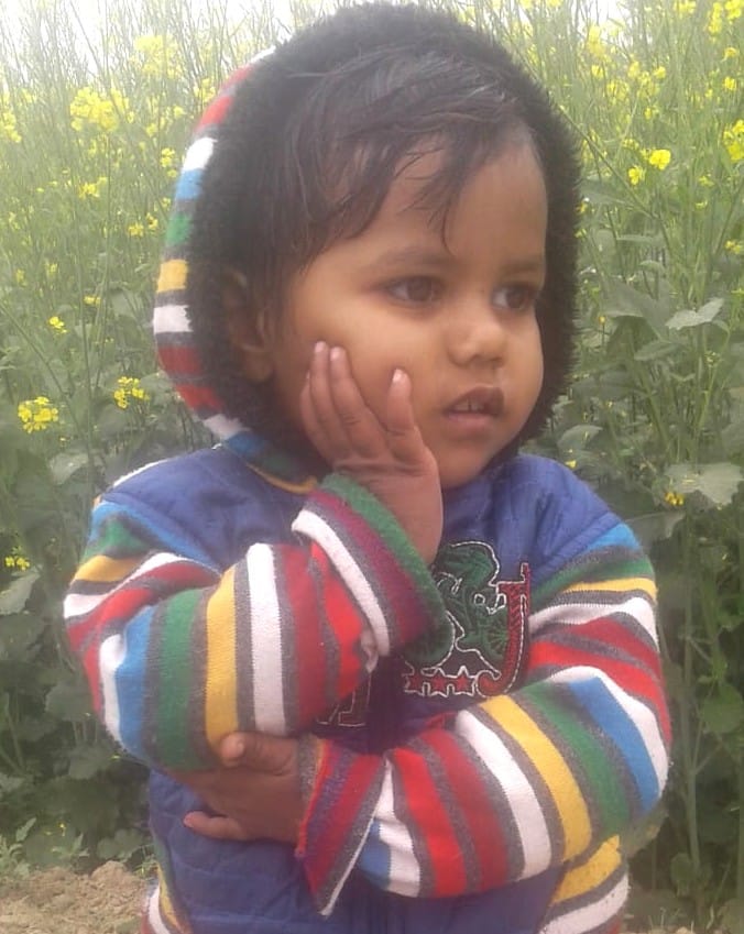 Dead body of a girl thrown in the field