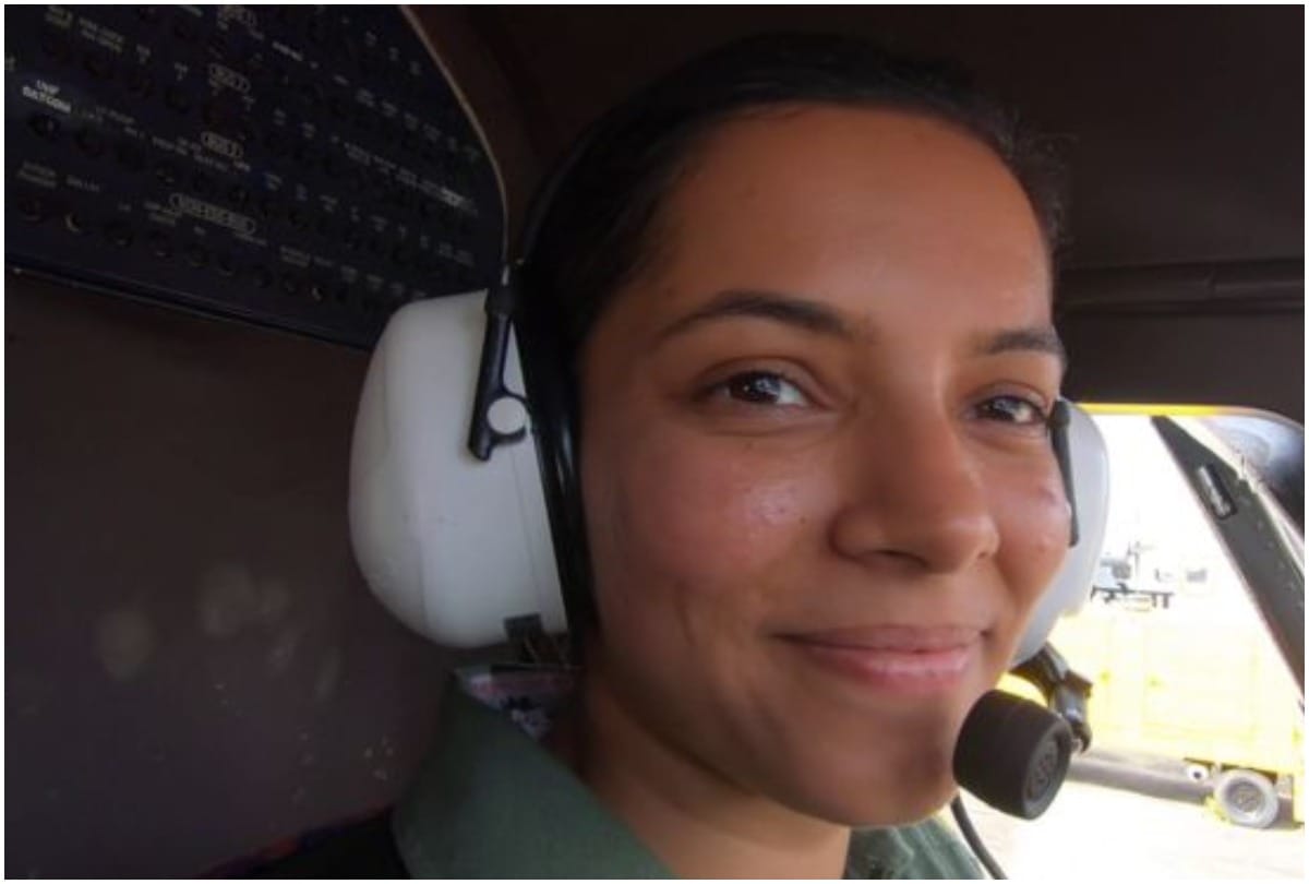 shivangi singh first woman pilot in indian navy