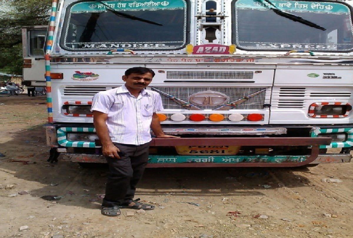 Madan Mohan Sharma patented the accident protection system