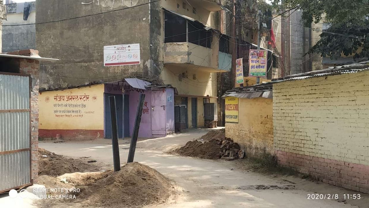 Encroachment in government colony, notice to 120