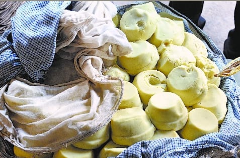Holi sweets will be sold fiercely on Holi, if you eat, then fight for health