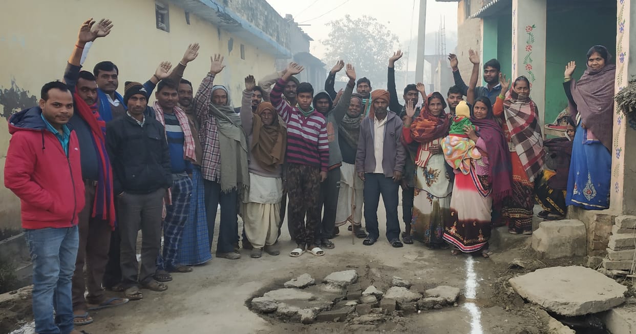 Protest of angry people due to no water in the basin