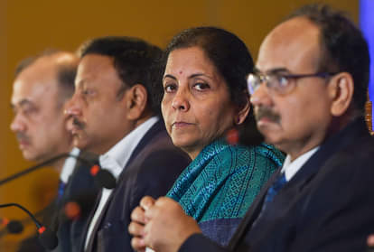 वित्त मंत्री निर्मला सीतारमण