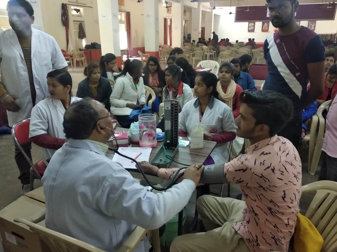 chief minister yogi adityanath at gorakhpur, employement fair, see gorakhpur latest news