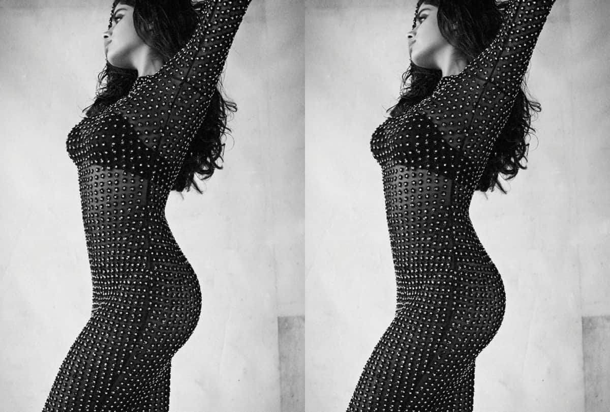 Janhvi kapoor Funny conversation video with paparazzi is viral