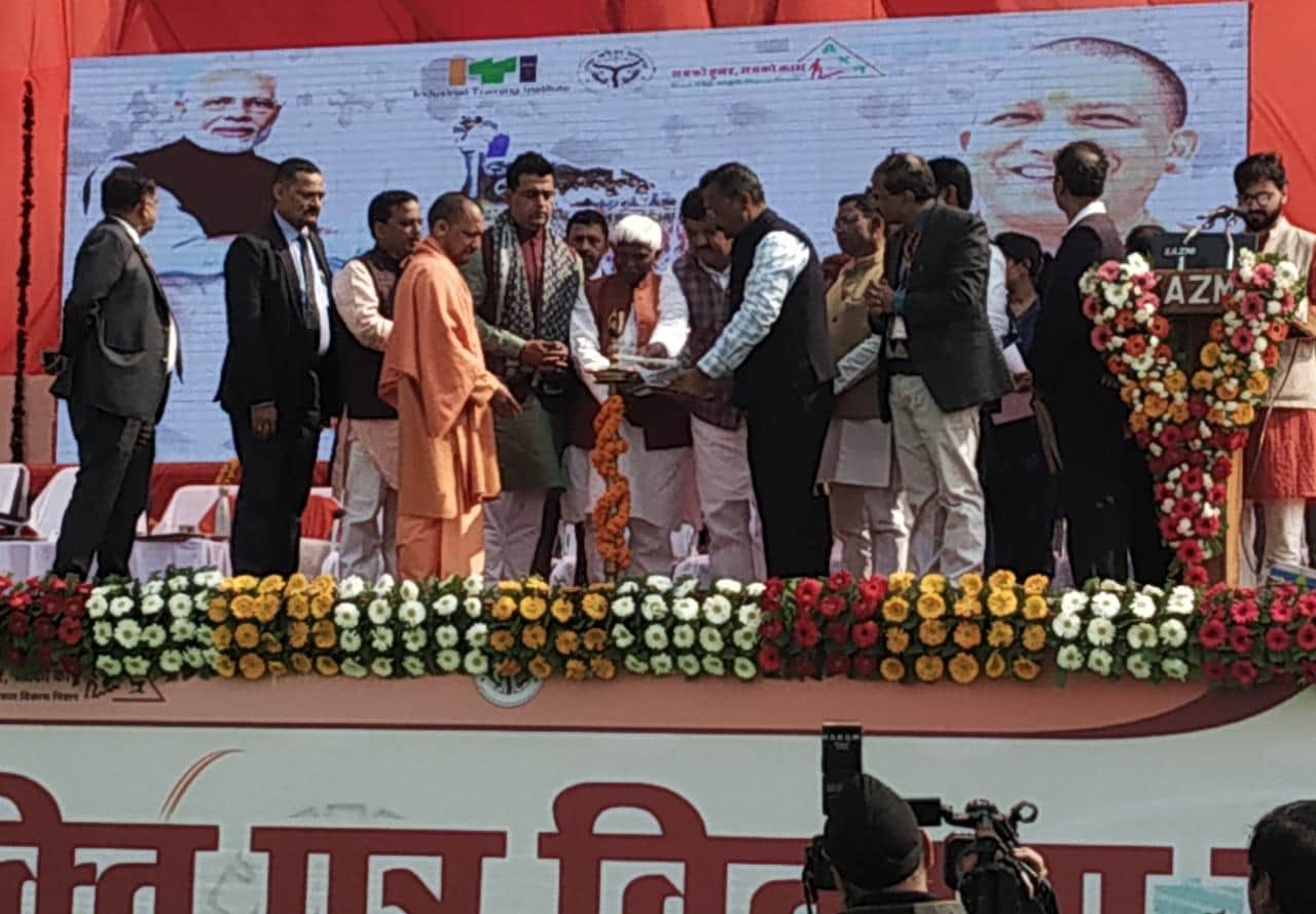 Cm yogi adityanath lays foundation of first PAC Women Battalion campus in Gorakhpur