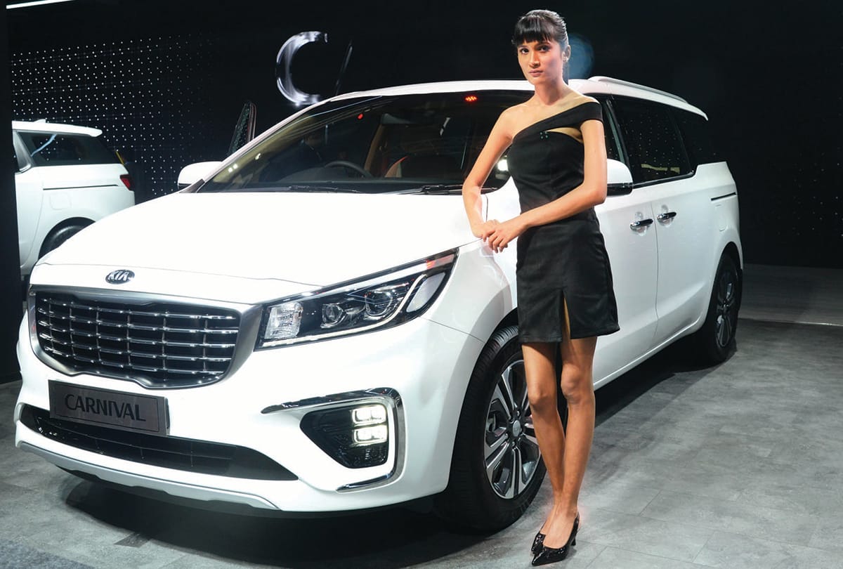 4-seater Kia Carnival will be launched in this country before India know the features