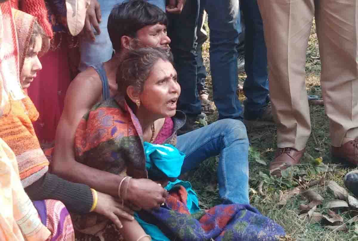 Friends murdered auto driver in a dispute over the sharing of stolen money