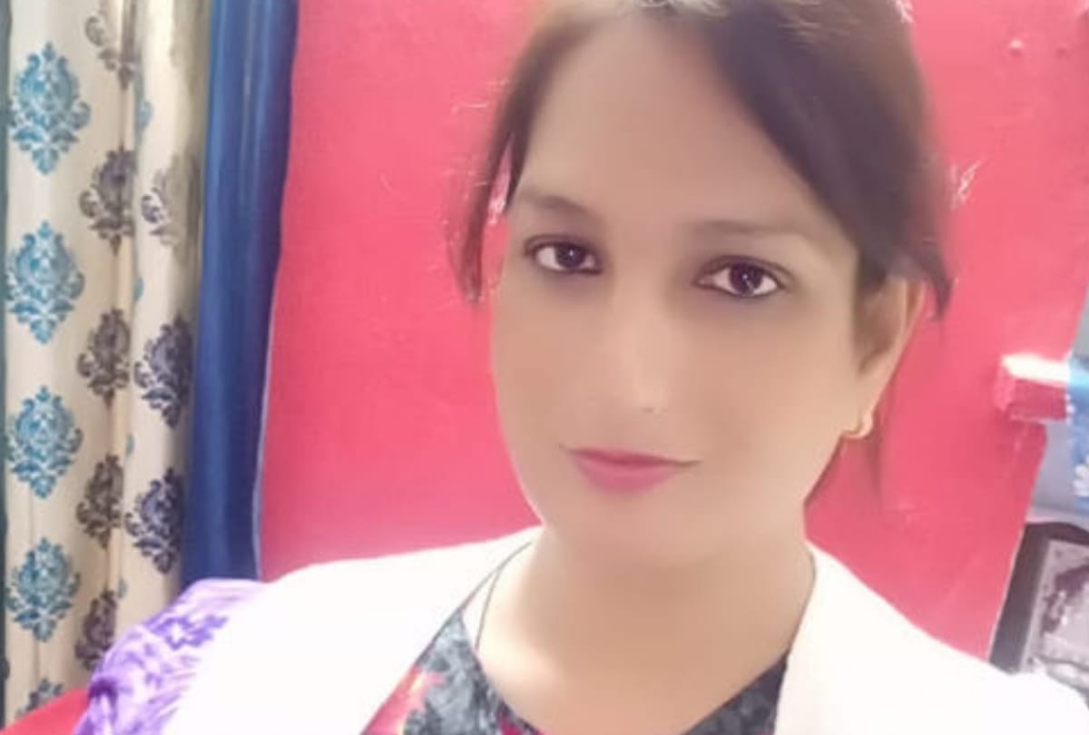 Railway Male Employee Rajesh Change Gender Female Sonia Pandey getting Married soon in Gorakhpur