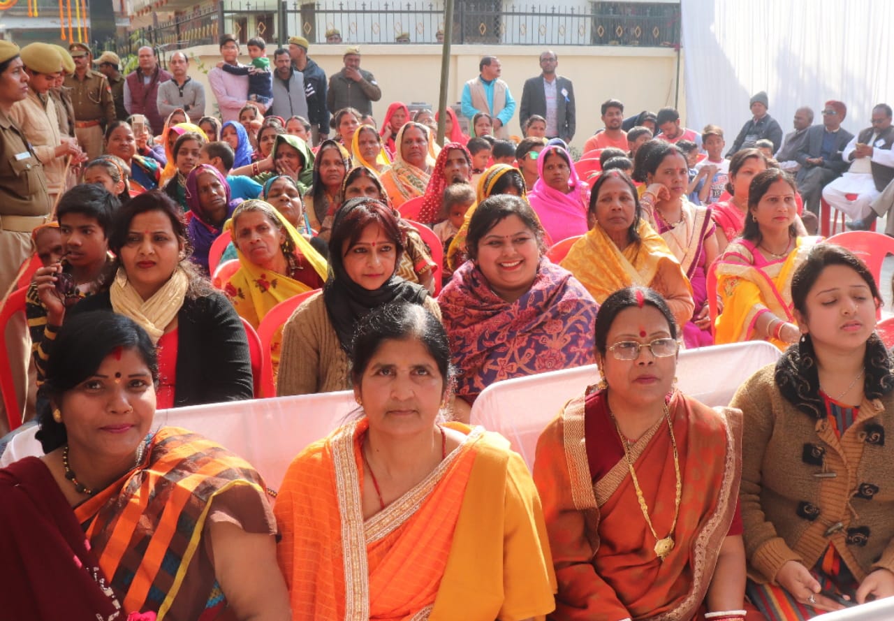 Cm yogi adityanath lays foundation of first PAC Women Battalion campus in Gorakhpur