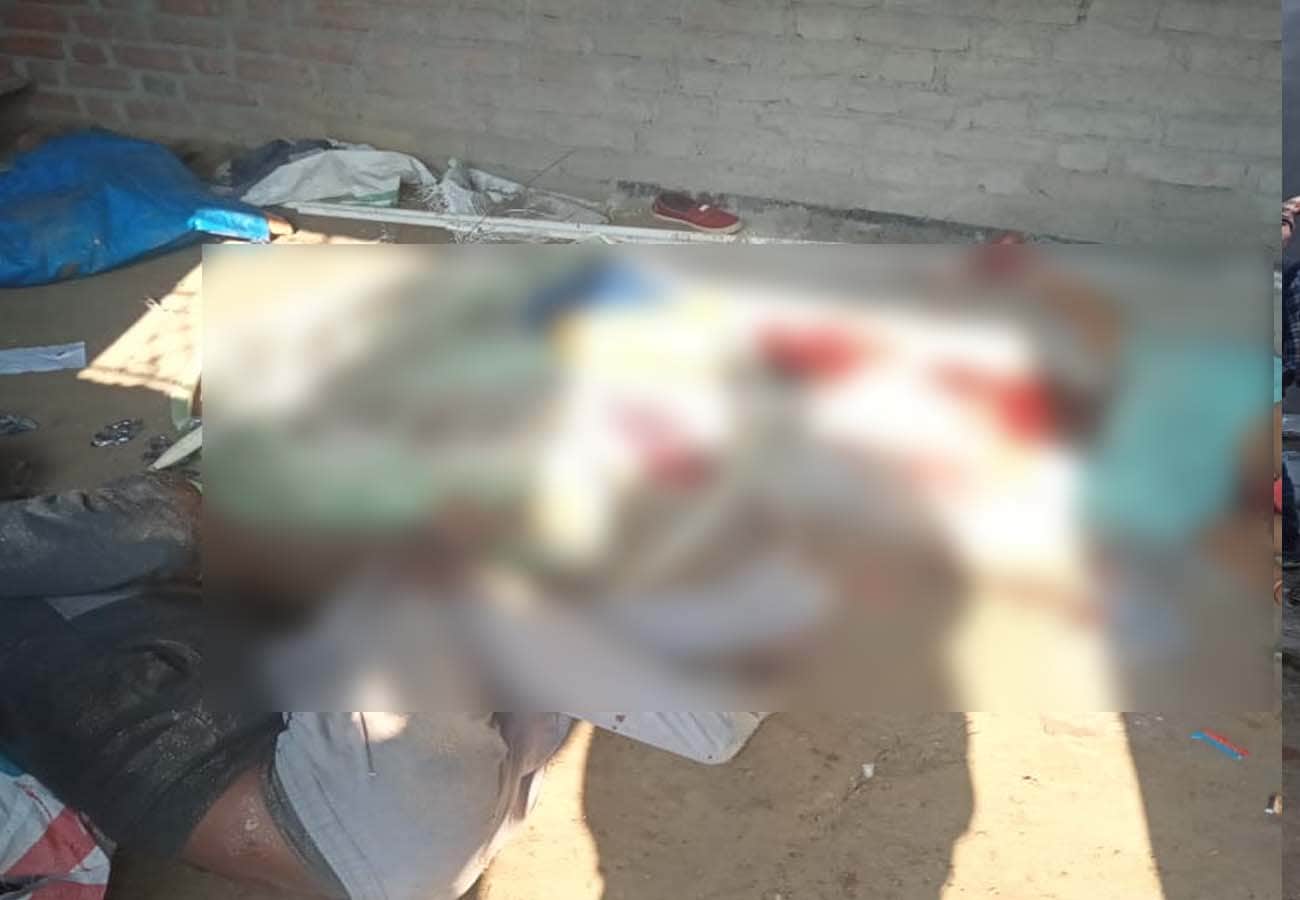 Dead body of laborer husband and wife found in house under construction in auraiya