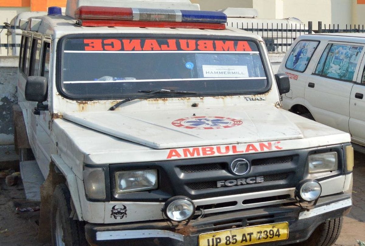 Over 1500 Ambulances Running Against Standard In City Of Tajmahal