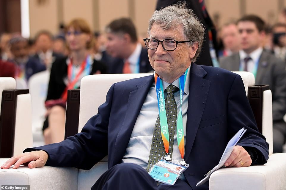 Microsoft founder Bill gates purchased Rs 4600 crore luxury Super yacht Aqua