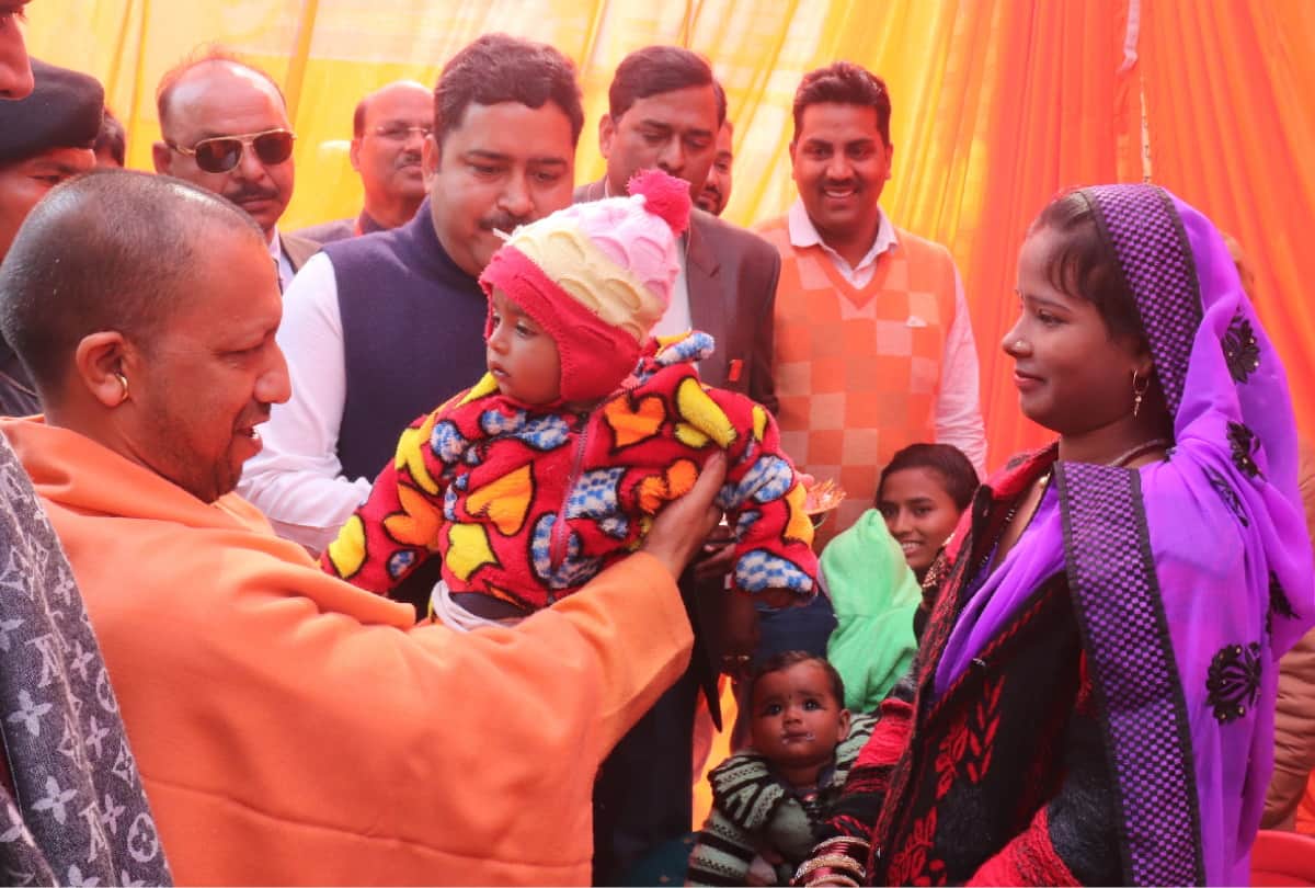 CM Yogi start free health scheme like Delhi CM Arvind Kejriwal Mohalla Clinic