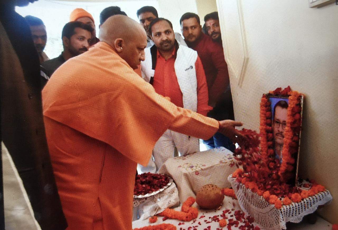 CM yogi adityanath at gorakhpur, see gorakhpur latest news, 10 february real time update news