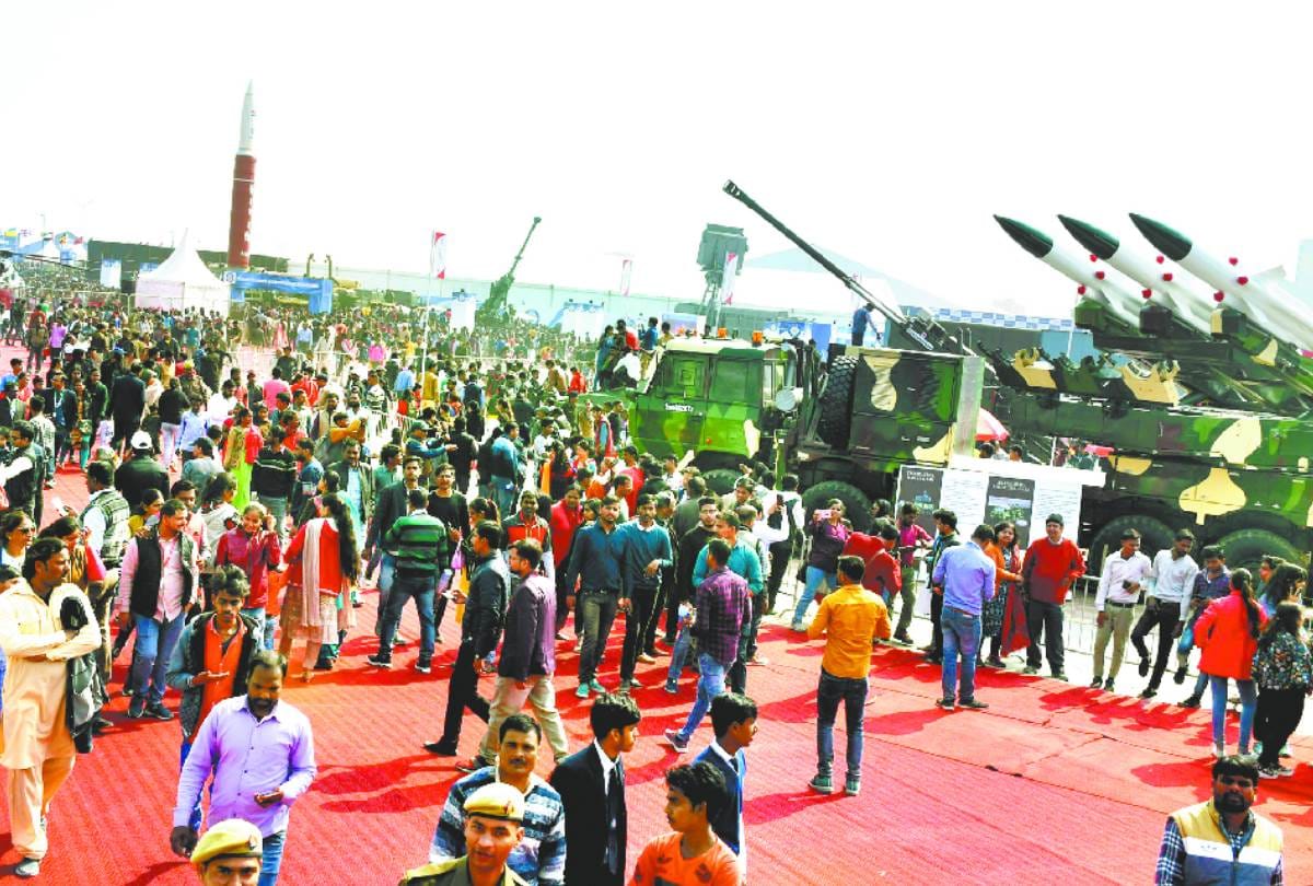 more than 200 MOU signed during defence expo in lucknow