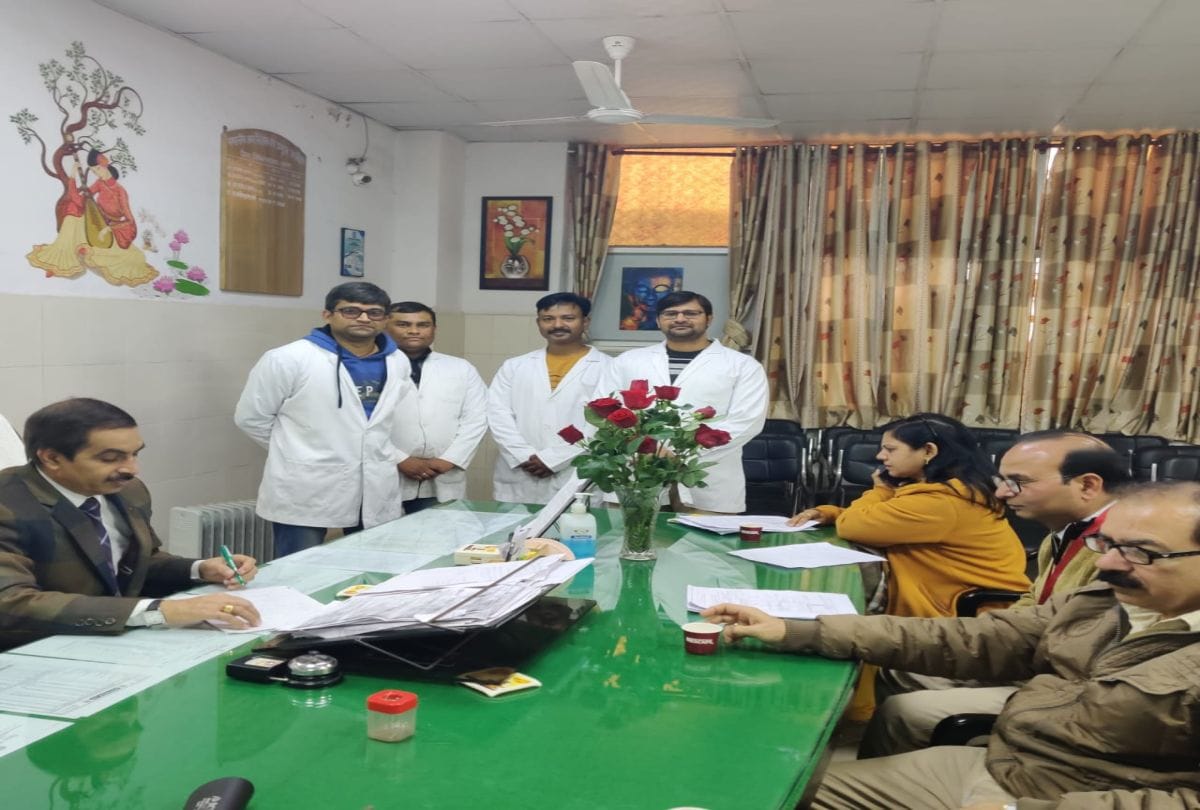 Screening of Coronavirus Suspected In District Hospiral Agra