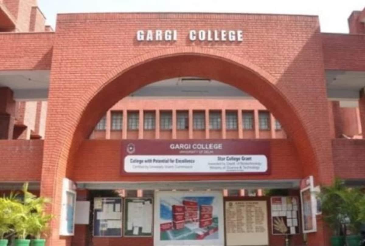 Swara Bhaskar reaction on Gargi College Molestation