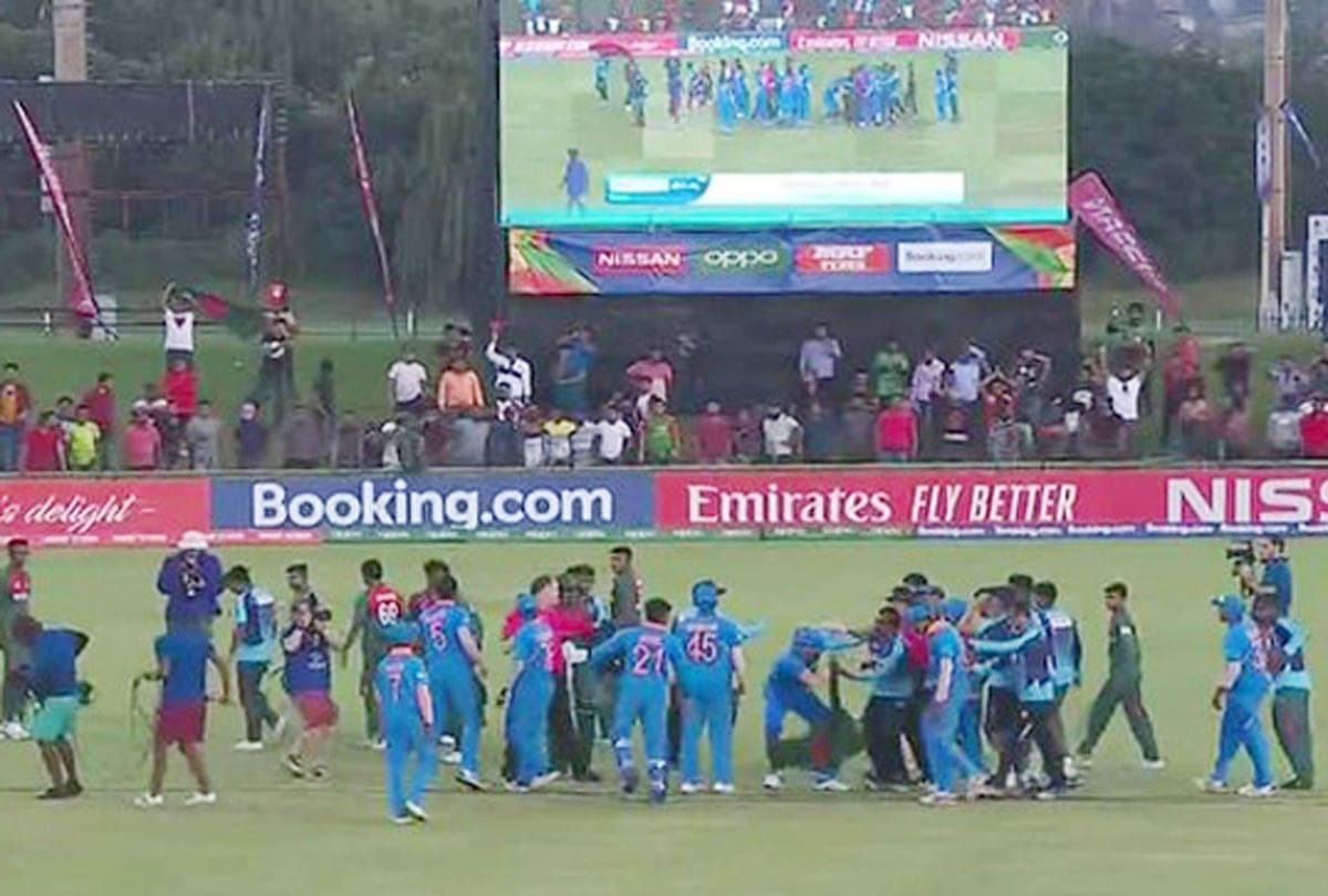 U19  CWC Behaviour of Indian Cricket Team is unacceptable says Kapil Dev, Azharuddin and bedi