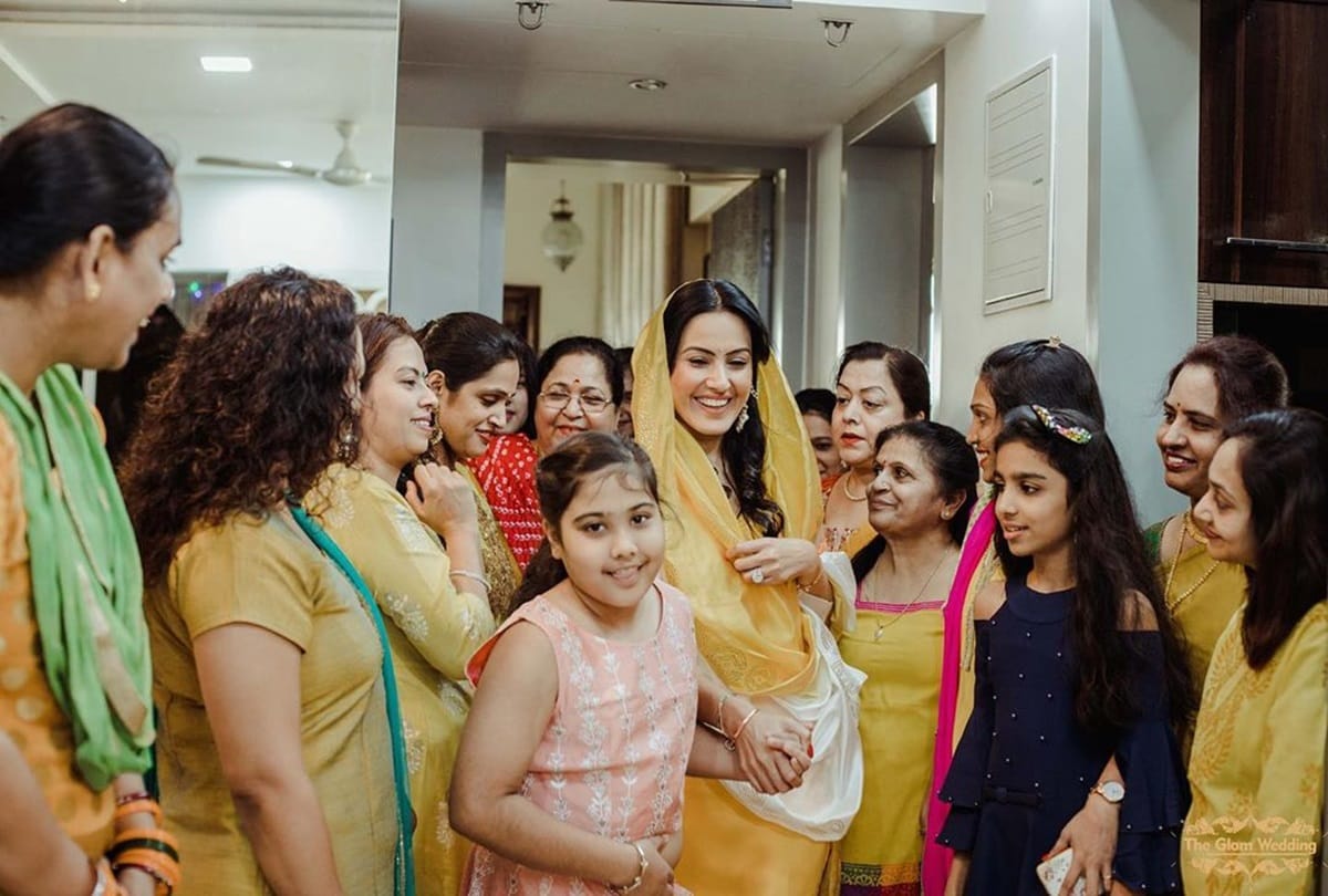 Bigg Boss Ex Contestant Kamya Panjabi Haldi Ceremony Photos Getting Married To Shalabh Dang