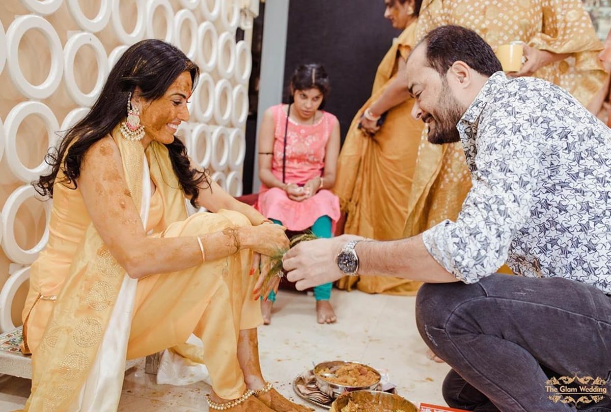 Bigg Boss Ex Contestant Kamya Panjabi Haldi Ceremony Photos Getting Married To Shalabh Dang