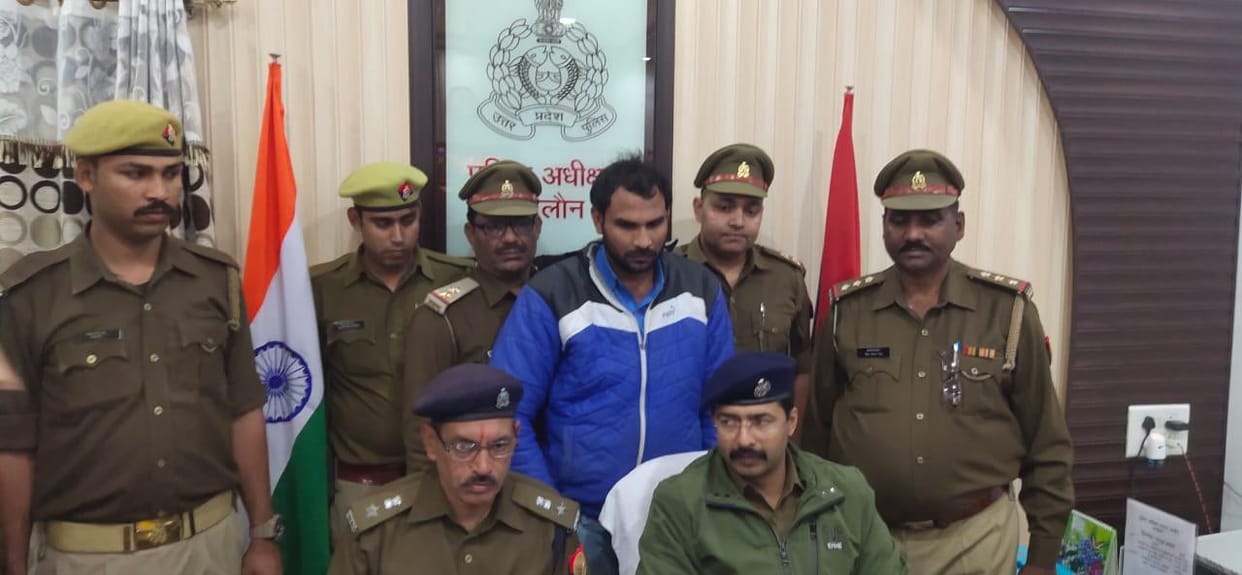 Neighbor turned thief, arrested with goods