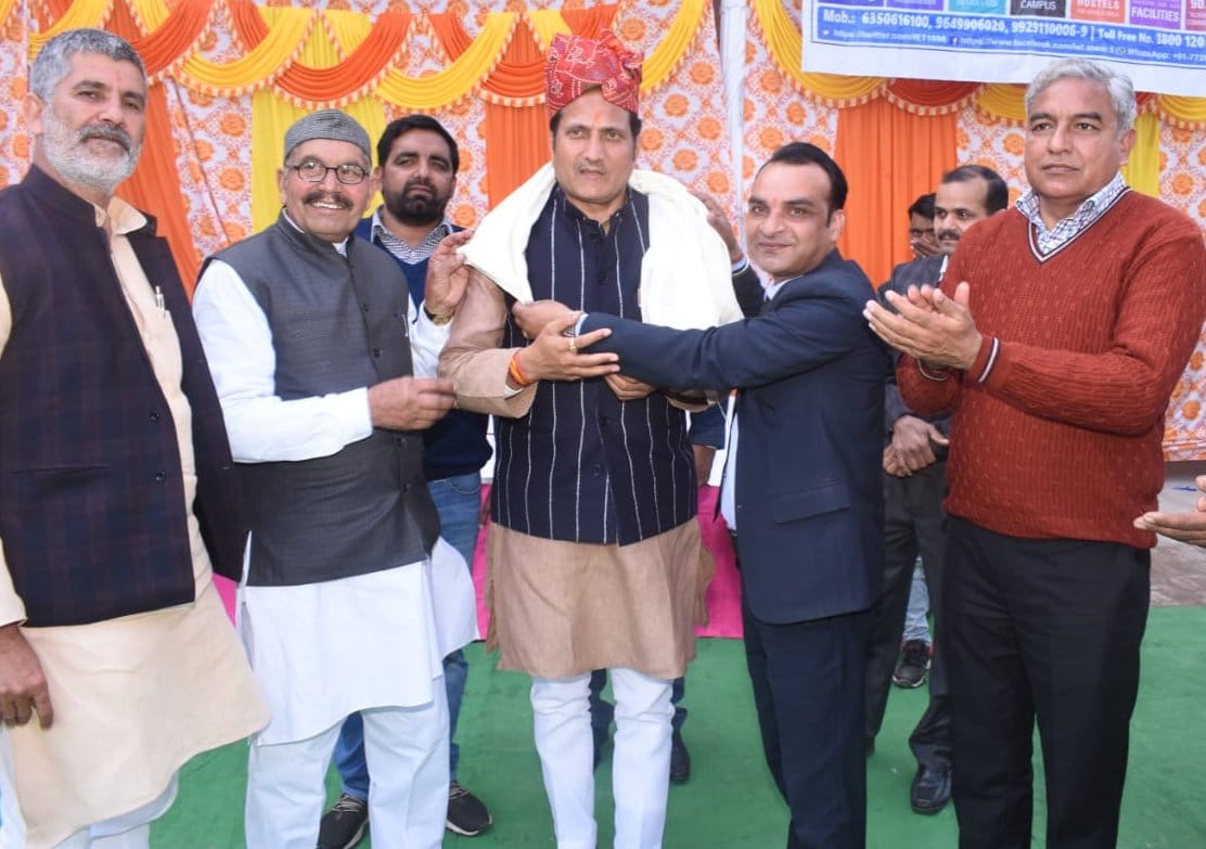 Sanskrit education gives children the right direction: Suresh Rana