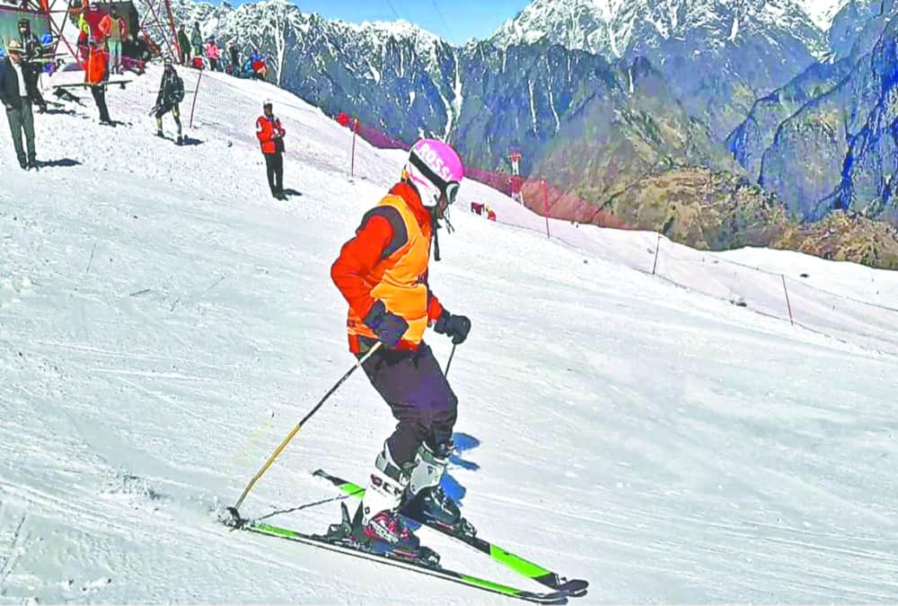 Skiing in Auli awesome Visuals of national skiing championships 2020