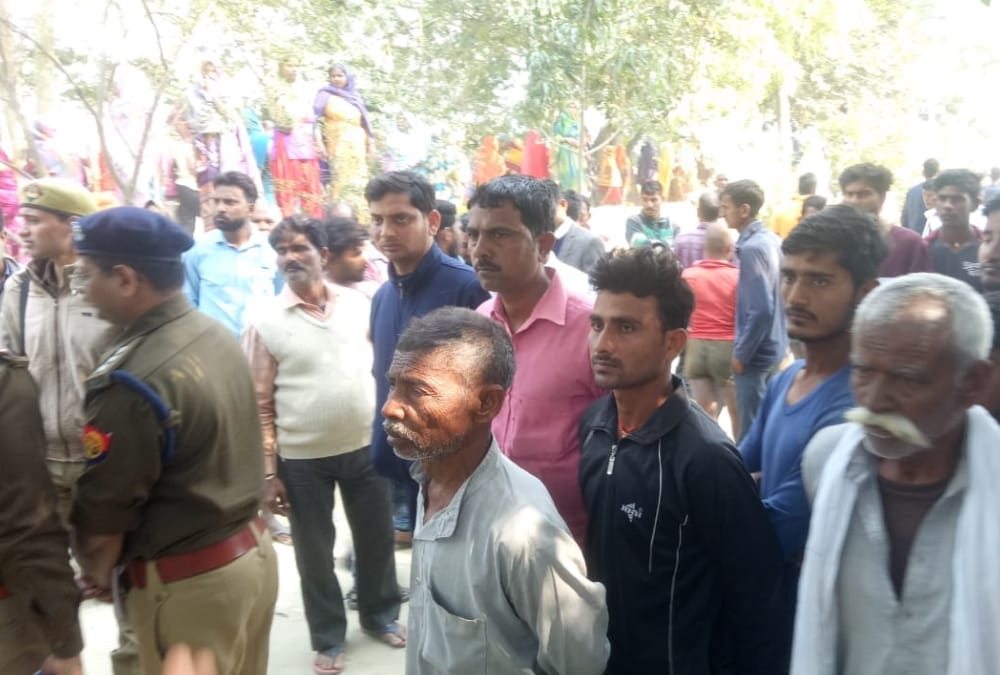 A temple priest Amarnath Tiwari murdered in Bakshi ka Talab in Lucknow.