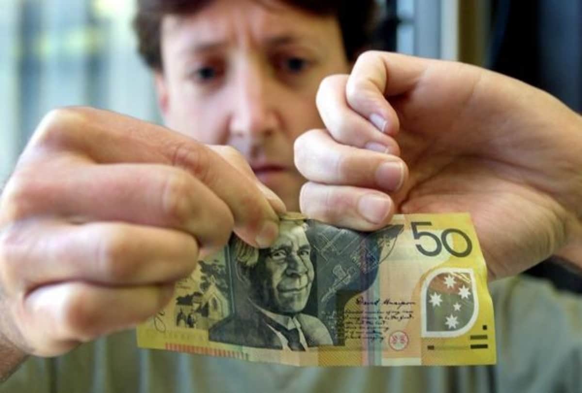 History of Plastic Notes in India world, benefits of plastic notes vs paper notes