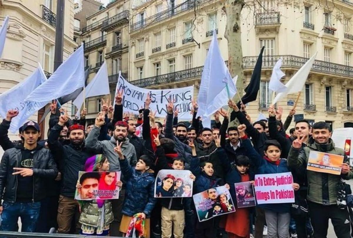 Pakistani embassy surrounded by Pashtuns in Paris
