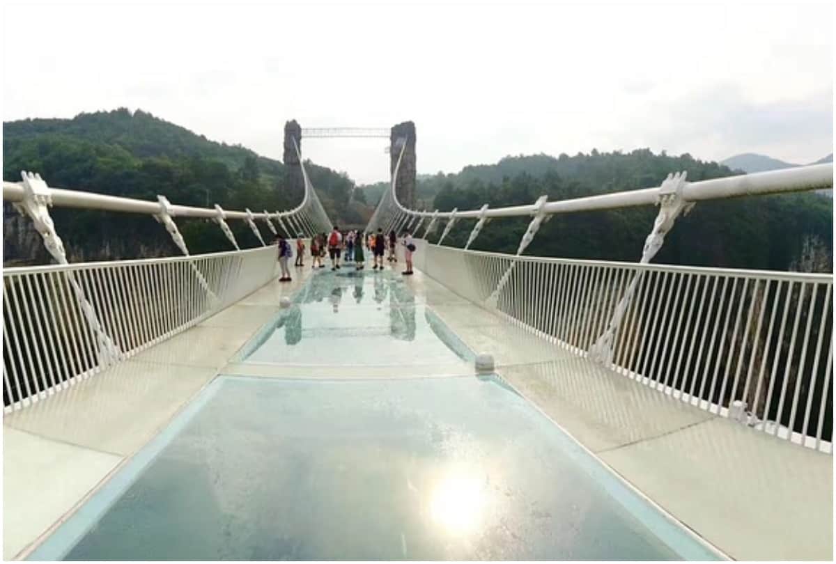 first indian glass floor bridge built in rishikesh