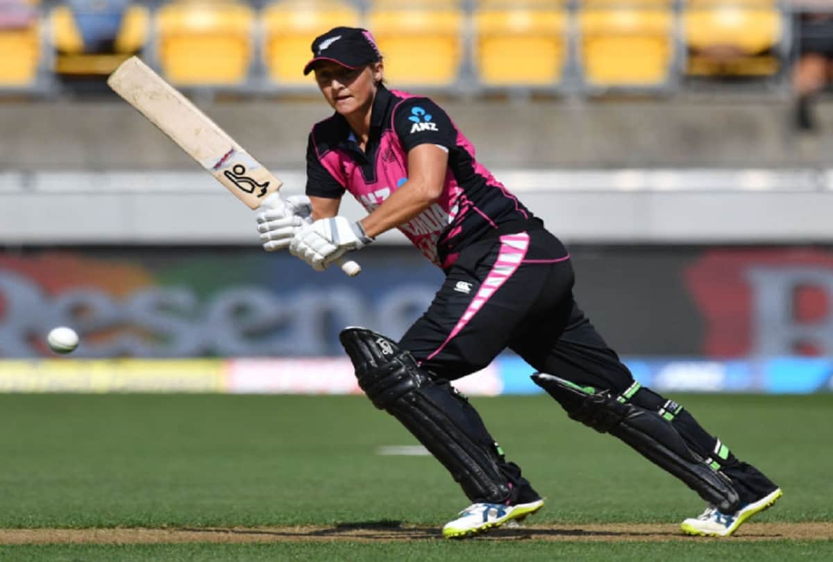 NZW vs SAW Sophie devine becomes 1st cricketer to hit 5 successive 50-plus scores in T20Is