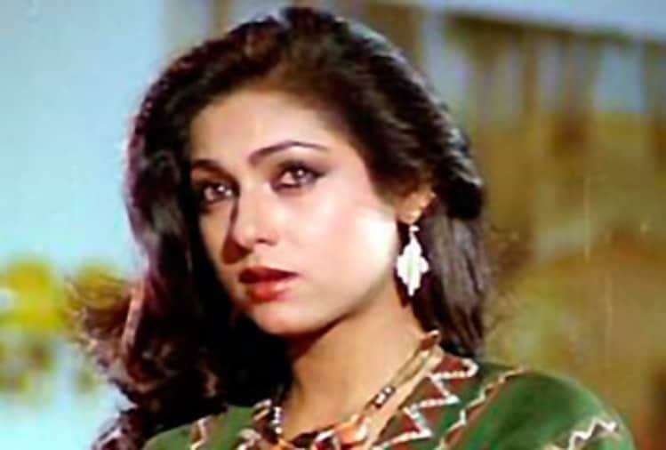 actress tina ambani birthday special here unseen pictures