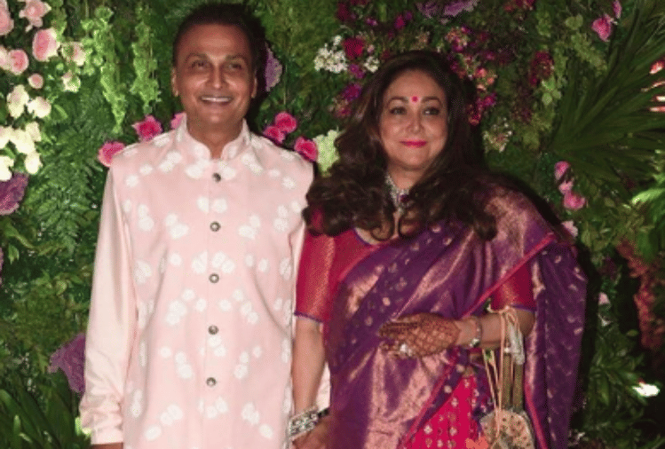 actress tina ambani birthday special here unseen pictures