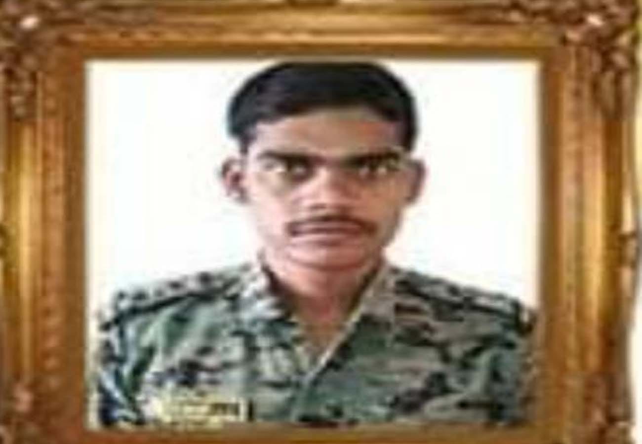 Banda jawan martyr in an encounter with Naxalites in Chhattisgarh