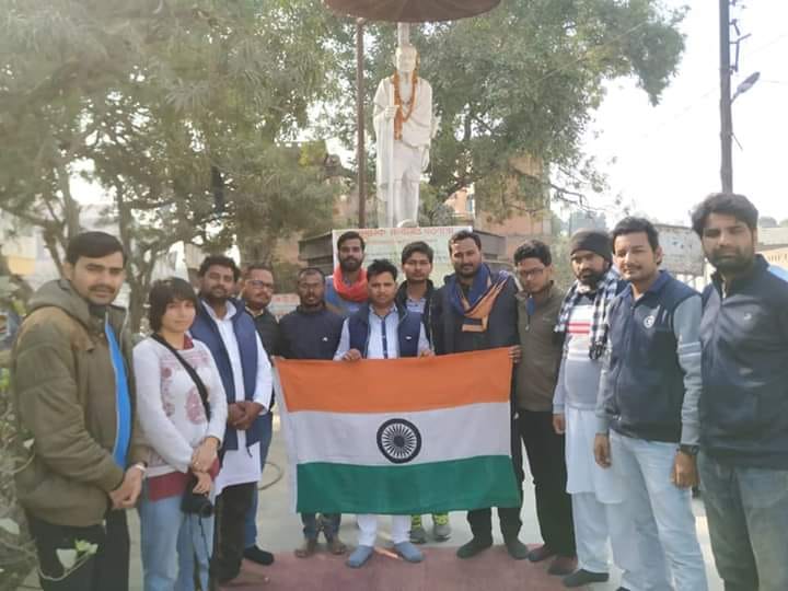 Satyagrahi pedestrian going from Chauri Chaura to Delhi Rajghat arrested in Ghazipur