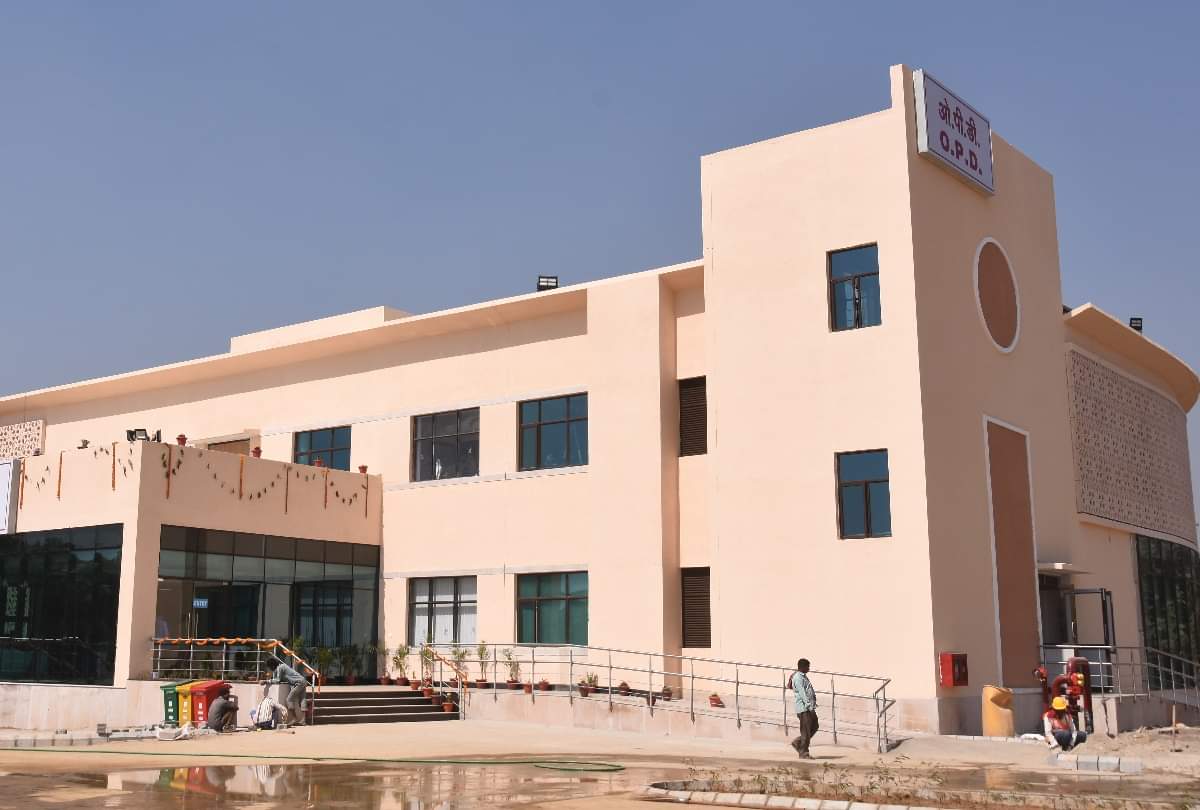 Surgery service will start in AIIMS after one month at gorakhpur