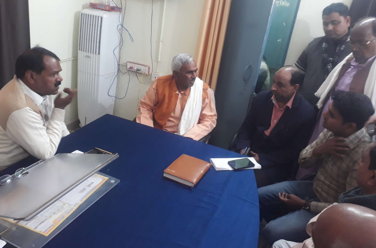 MLA reprimanded Tehsildar